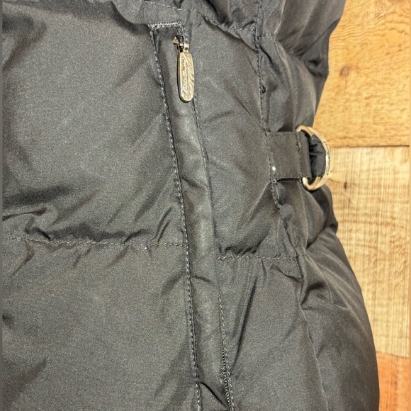 Eddie Bauer Goose Down 700 Fill Women's Black Puffer Vest* size Small Outerwear - Picture 6 of 15